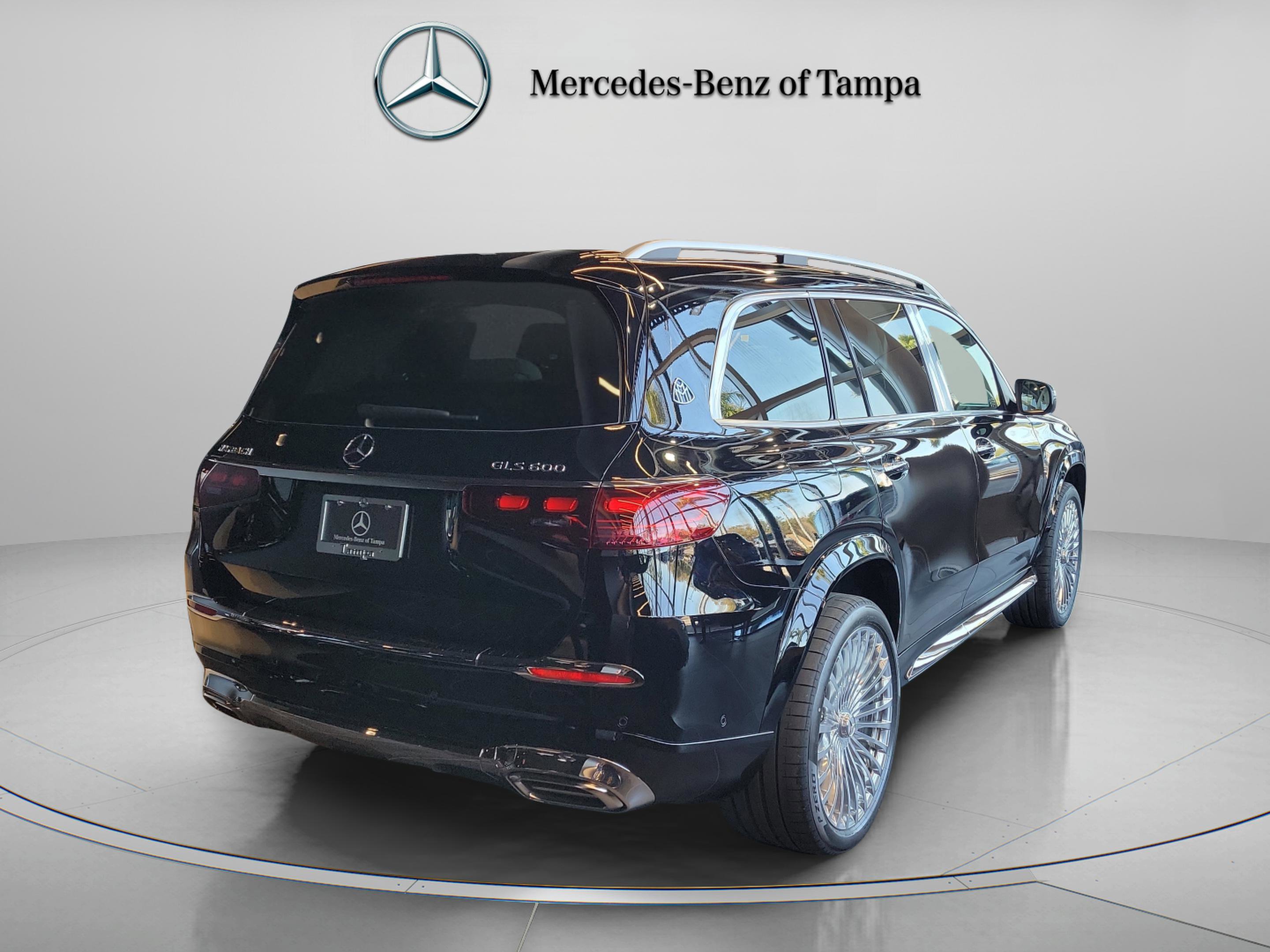 New 2026 Mercedes-Benz Maybach GLS 600 4MATIC image 3