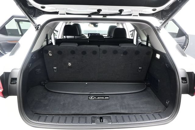 Used 2022 Lexus RX 350L Premium w/ Premium Package AWD/4WD image 14
