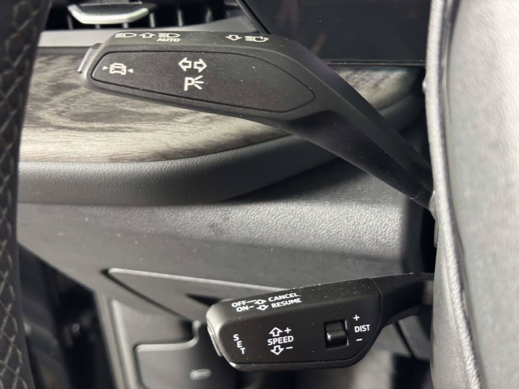 Used 2025 Audi Q5 Premium Plus AWD/4WD image 19
