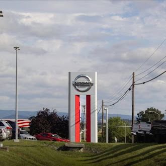 Used 2020 Ford Edge Titanium image 15