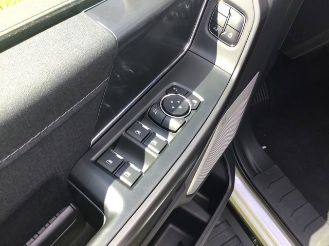 New 2025 Ford F150 Lariat w/ Equipment Group 502A High image 11