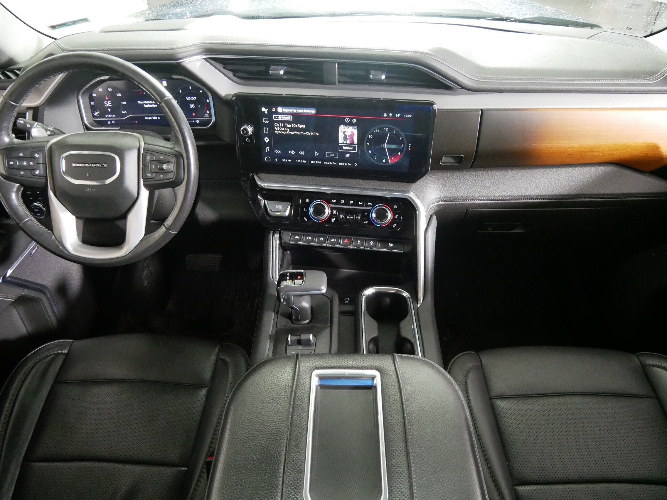 Certified 2022 GMC Sierra 1500 Denali w/ Denali Reserve Package AWD/4WD image 10