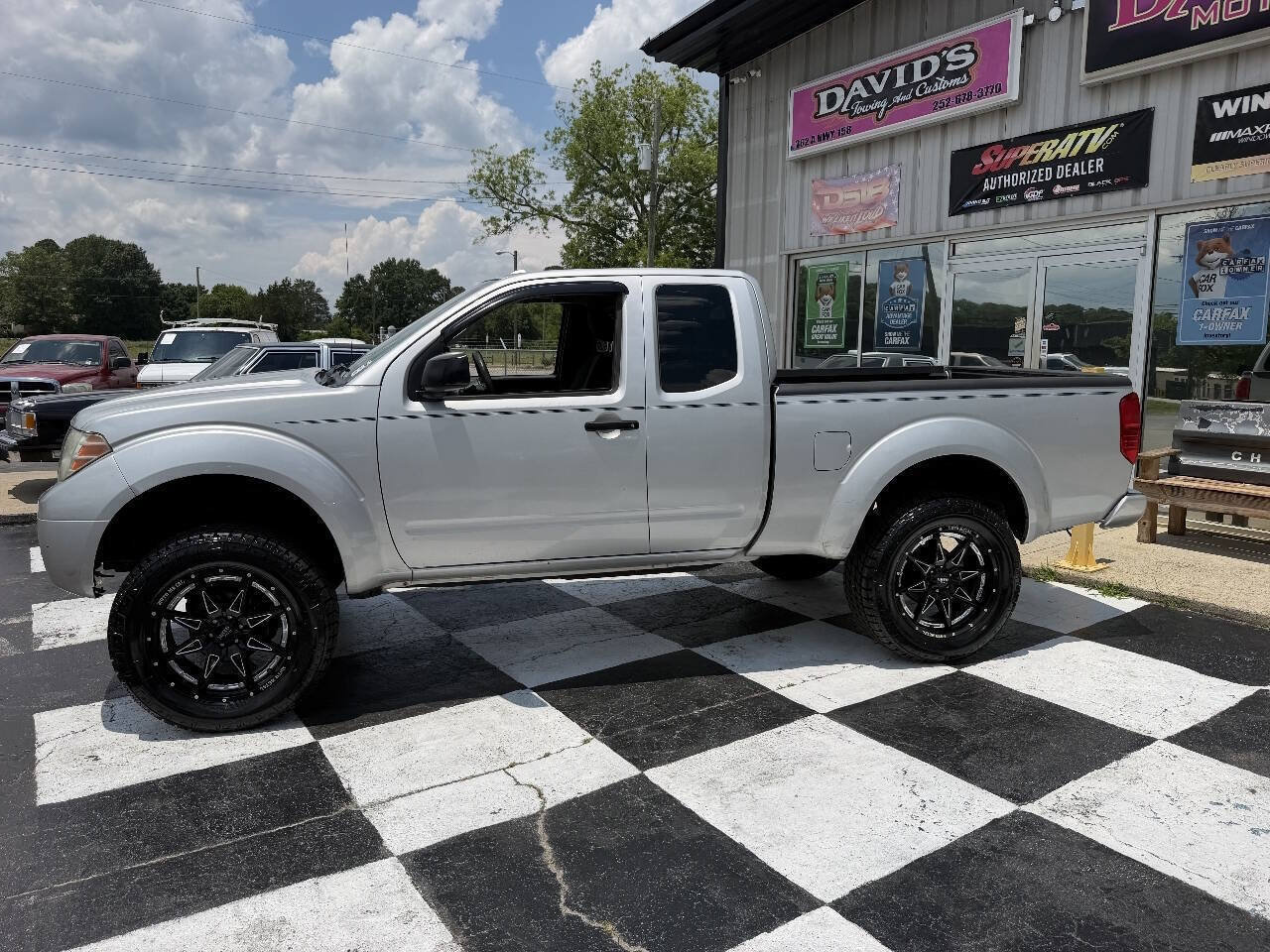 Used 2016 Nissan Frontier SV RWD image 8