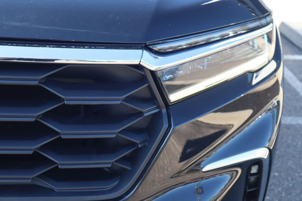 Used 2024 Honda Pilot EX-L image 10