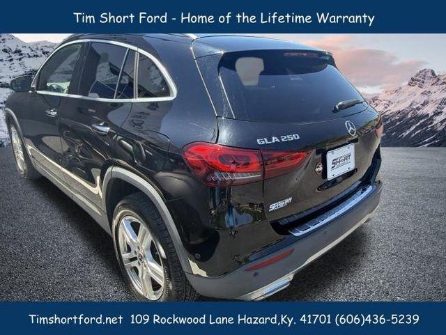 Used 2021 Mercedes-Benz GLA 250 4MATIC image 4