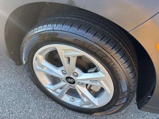 Used 2023 Hyundai Kona SEL w/ Cargo Package image 21