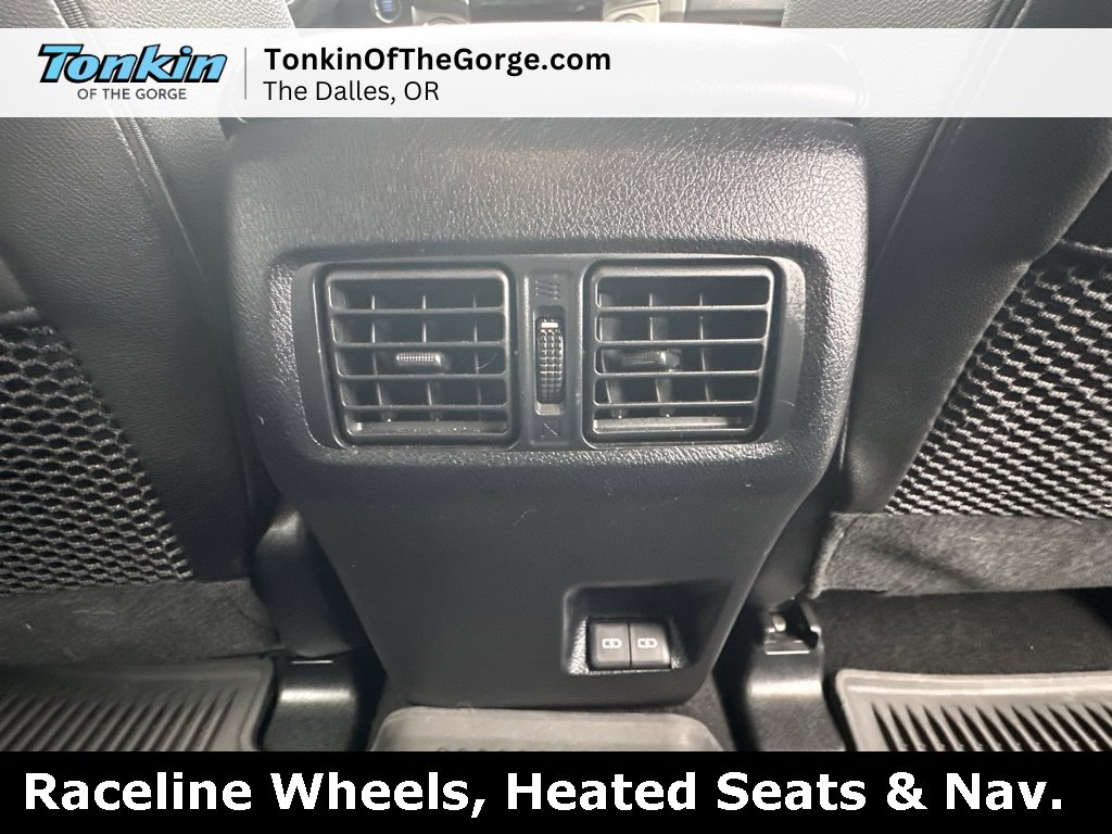 Used 2024 Toyota 4Runner SR5 Premium image 28