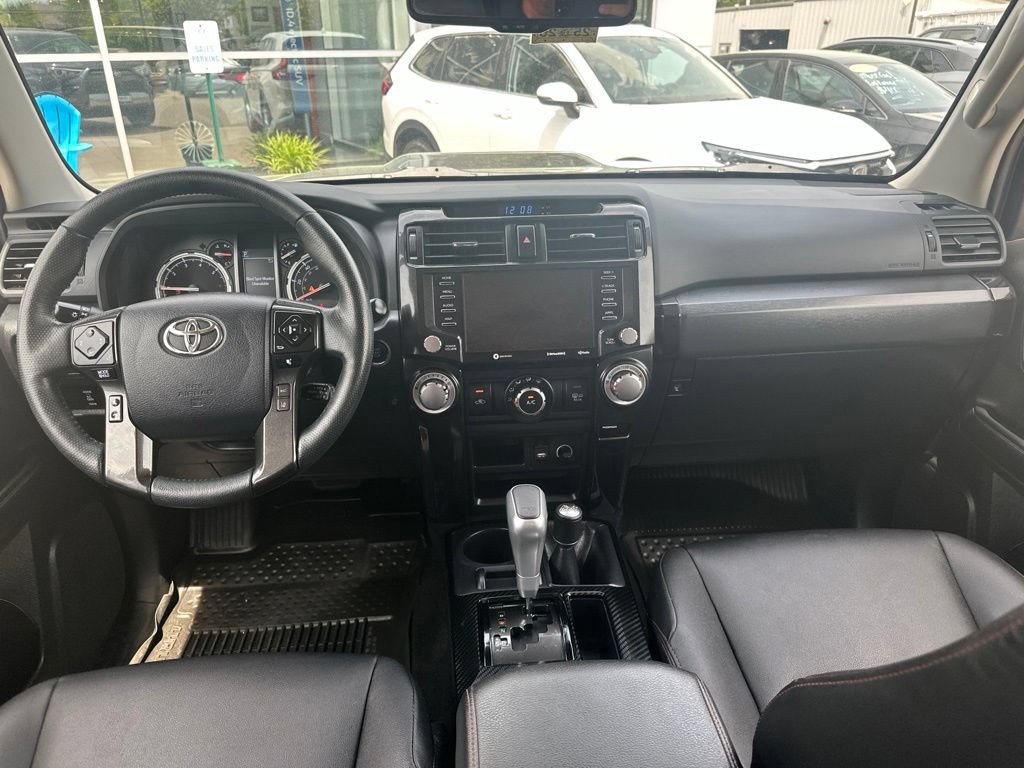 Used 2023 Toyota 4Runner TRD Off-Road Premium w/ Moonroof Package AWD/4WD image 19