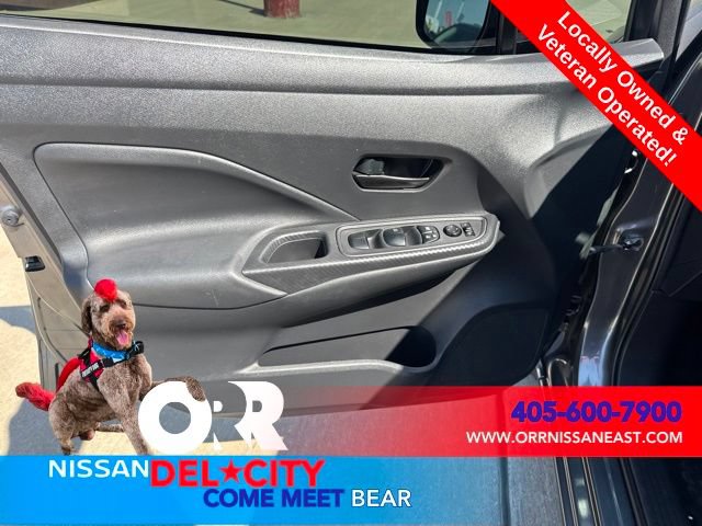 Used 2021 Nissan Versa S FWD image 15