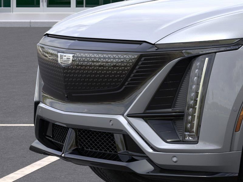 New 2026 Cadillac Lyriq V AWD/4WD image 13