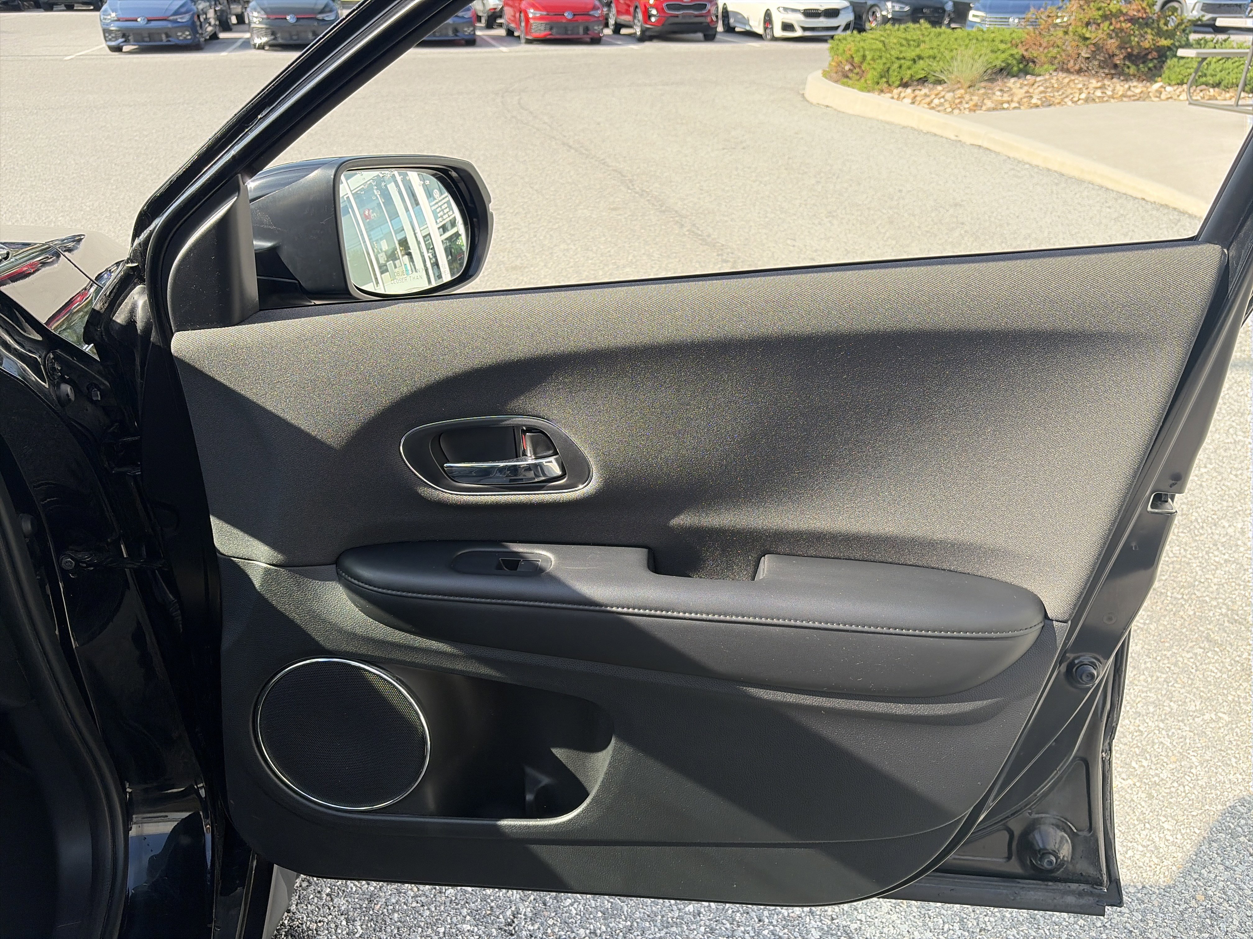 Used 2021 Honda HR-V EX image 30