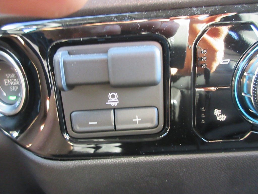 New 2026 GMC Sierra 2500 SLE w/ SLE Value Package; image 20