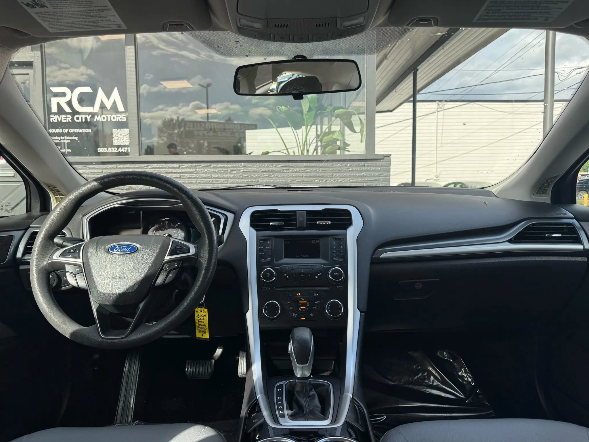 Used 2015 Ford Fusion S image 25