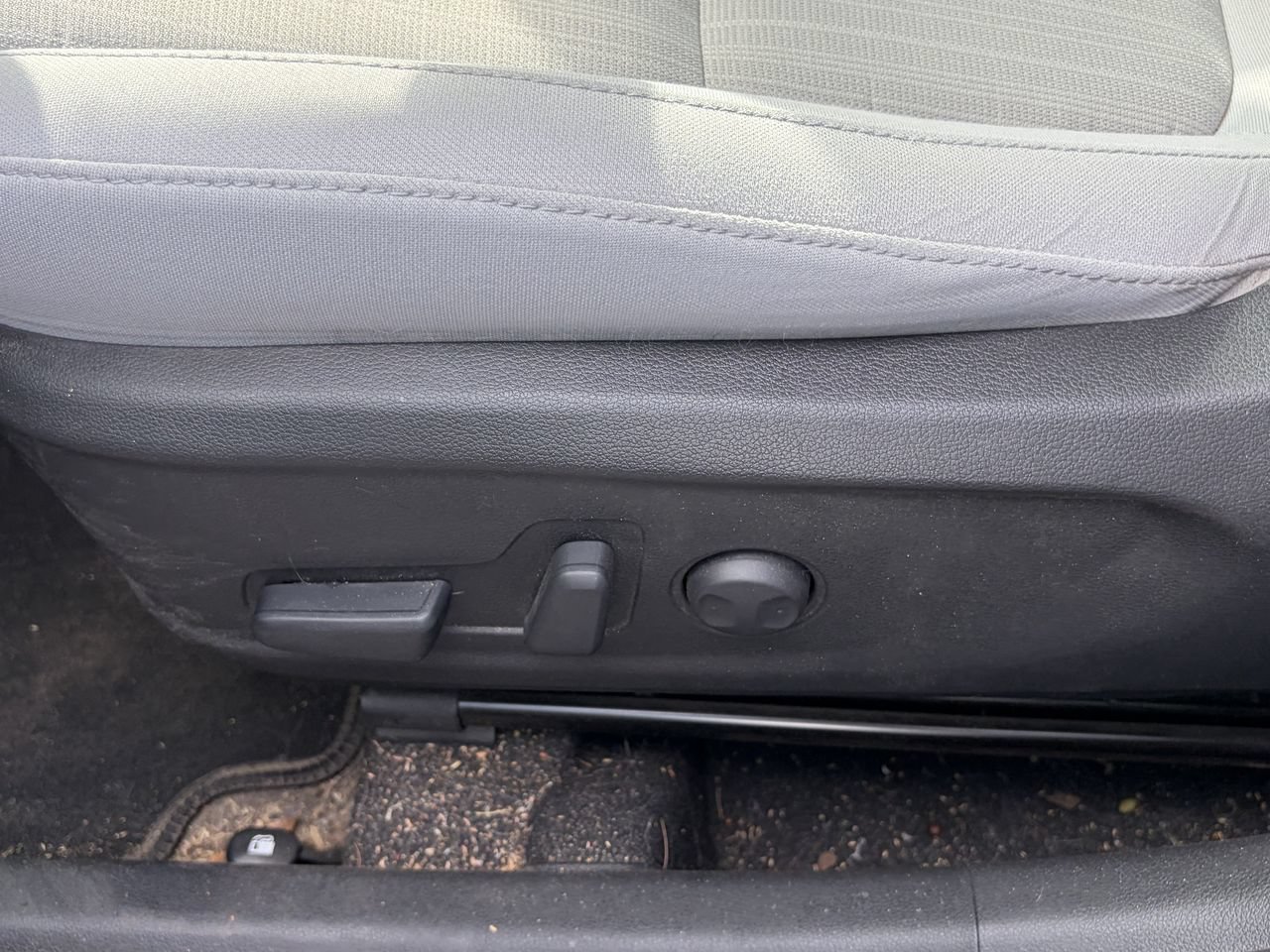 Used 2023 Hyundai Kona SEL w/ Convenience Package FWD image 9