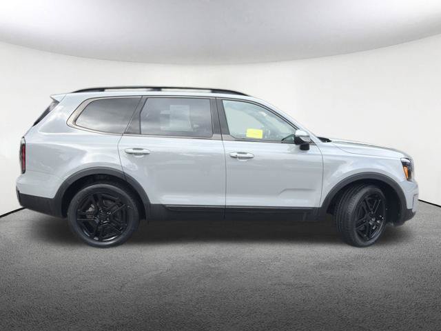 Used 2025 Kia Telluride EX X-Line AWD/4WD image 19
