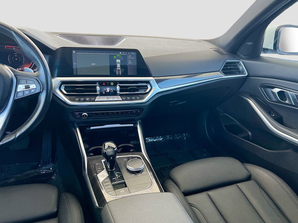 Used 2020 BMW 330i Sedan w/ Convenience Package RWD image 23