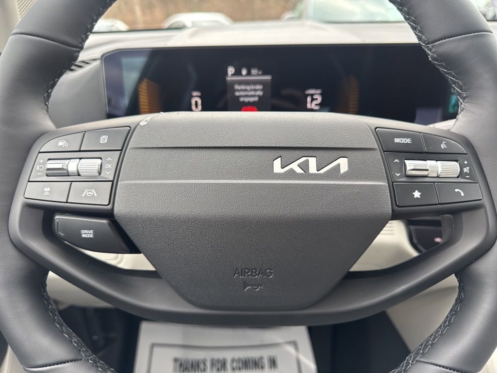 New 2026 Kia Sportage EX FWD image 8