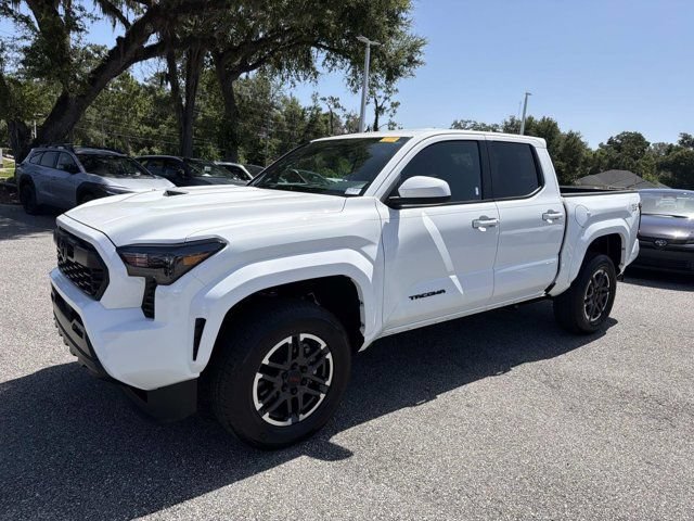 Certified 2026 Toyota Tacoma TRD Sport AWD/4WD image 5