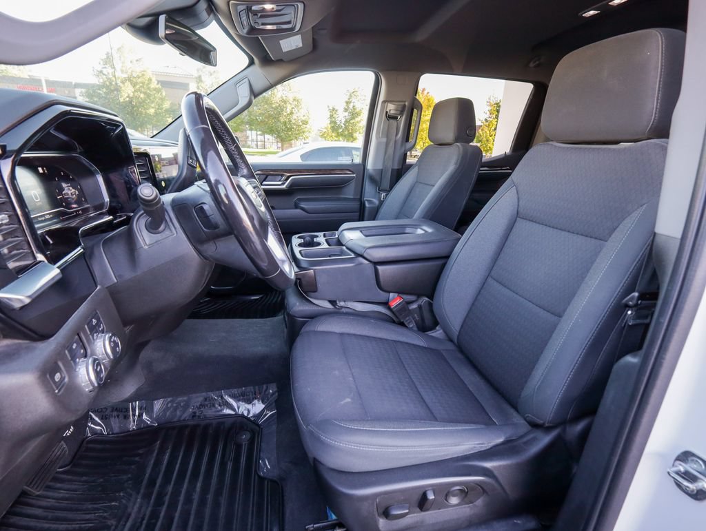 Used 2022 GMC Sierra 1500 SLE AWD/4WD image 13