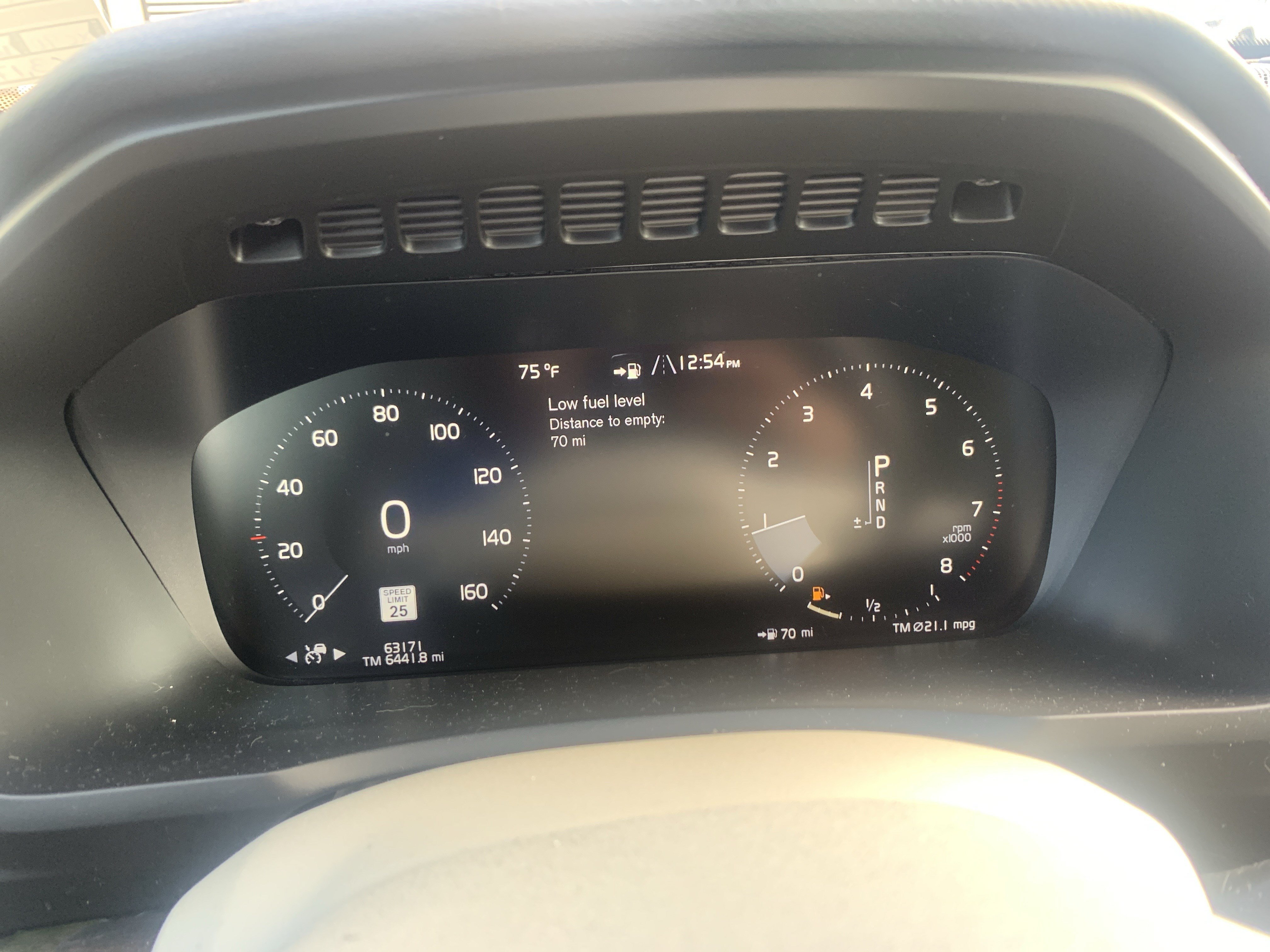 Used 2019 Volvo XC90 T6 Momentum w/ Advanced Package AWD/4WD image 21