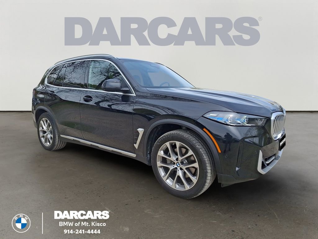 Certified 2024 BMW X5 xDrive40i w/ Premium Package AWD/4WD video 1