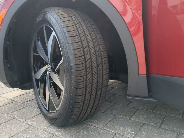 Certified 2023 Volkswagen ID.4 Pro S image 36