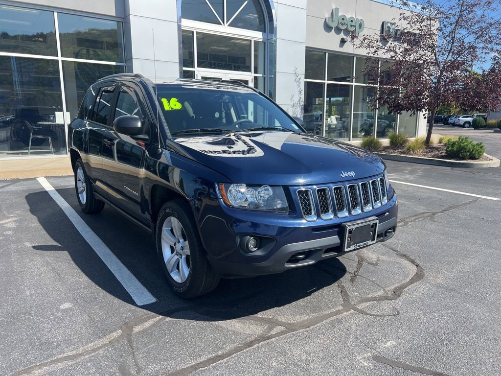 Used 2016 Jeep Compass Sport w/ Power Value Group image 7