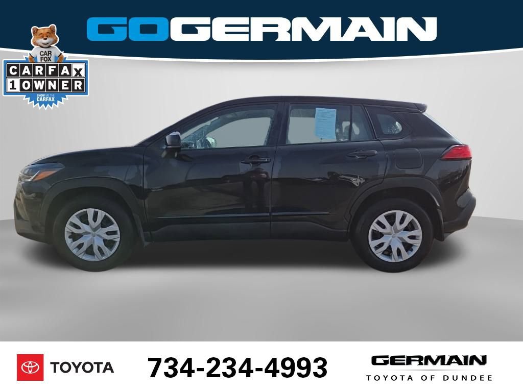 Used 2023 Toyota Corolla Cross L image 11