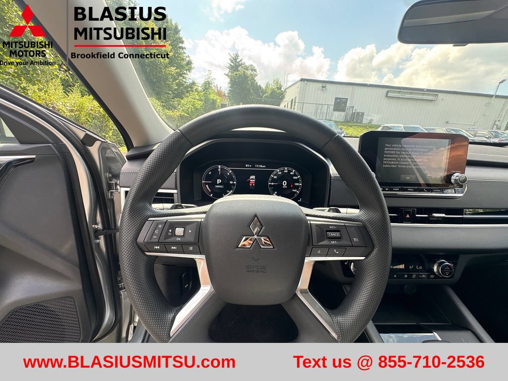Used 2025 Mitsubishi Outlander ES AWD/4WD image 20