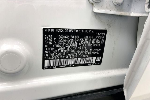 Certified 2025 Honda HR-V Sport image 32