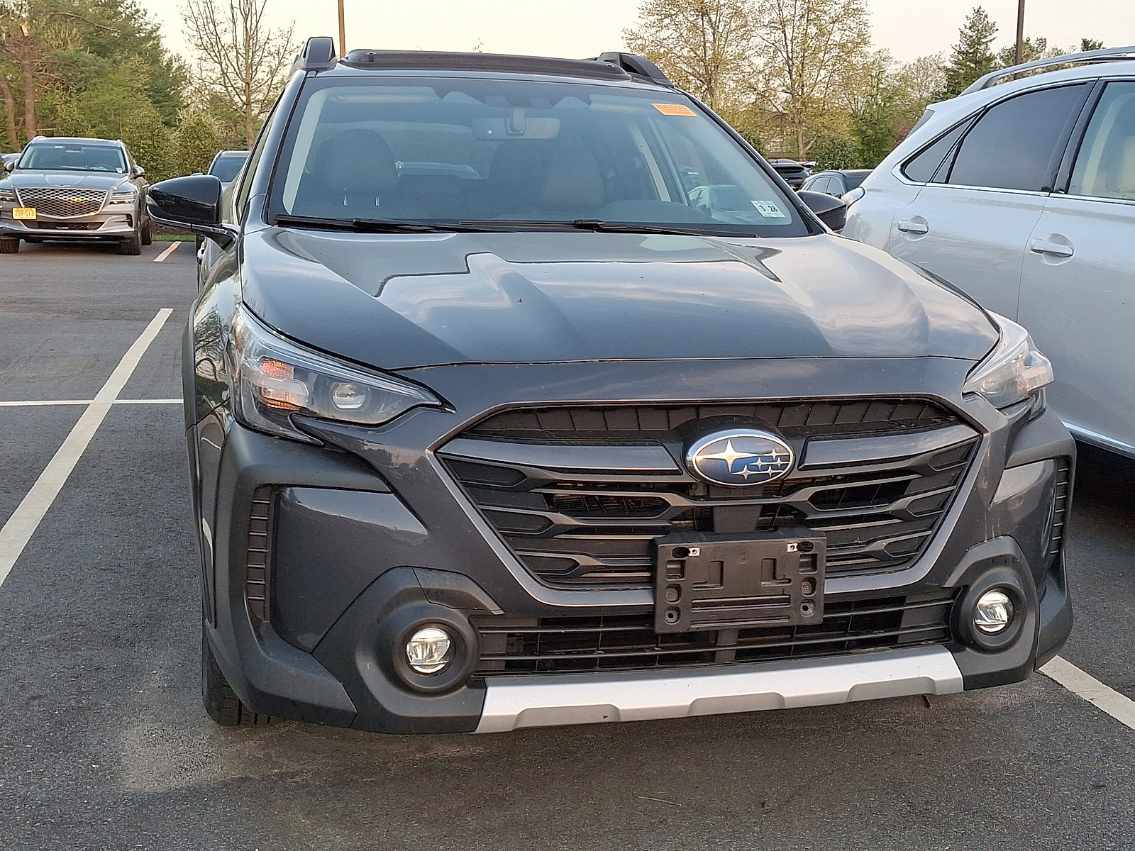 Used 2023 Subaru Outback Limited AWD/4WD image 4