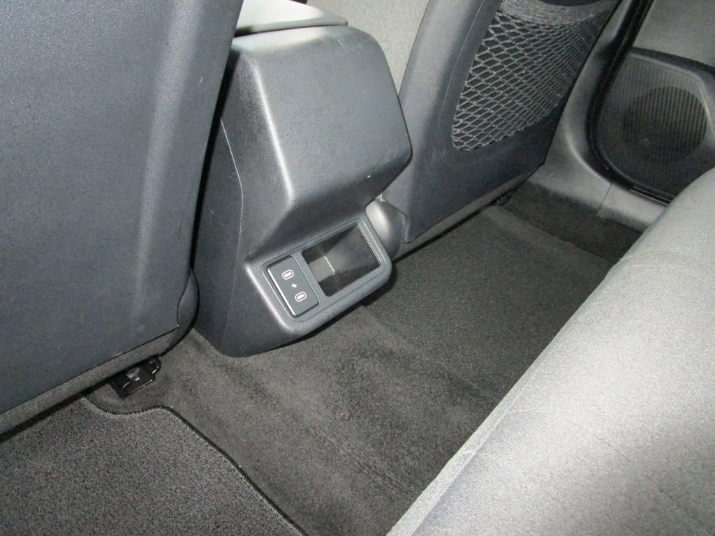 Used 2025 Kia K4 EX image 14