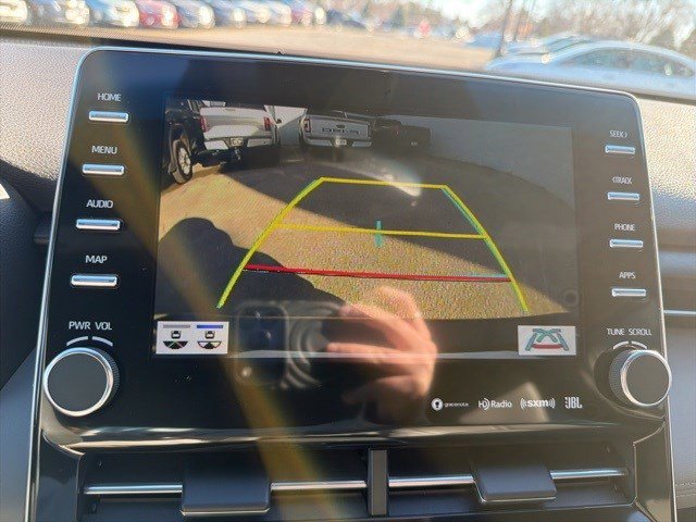 Used 2019 Toyota Avalon Limited FWD image 28