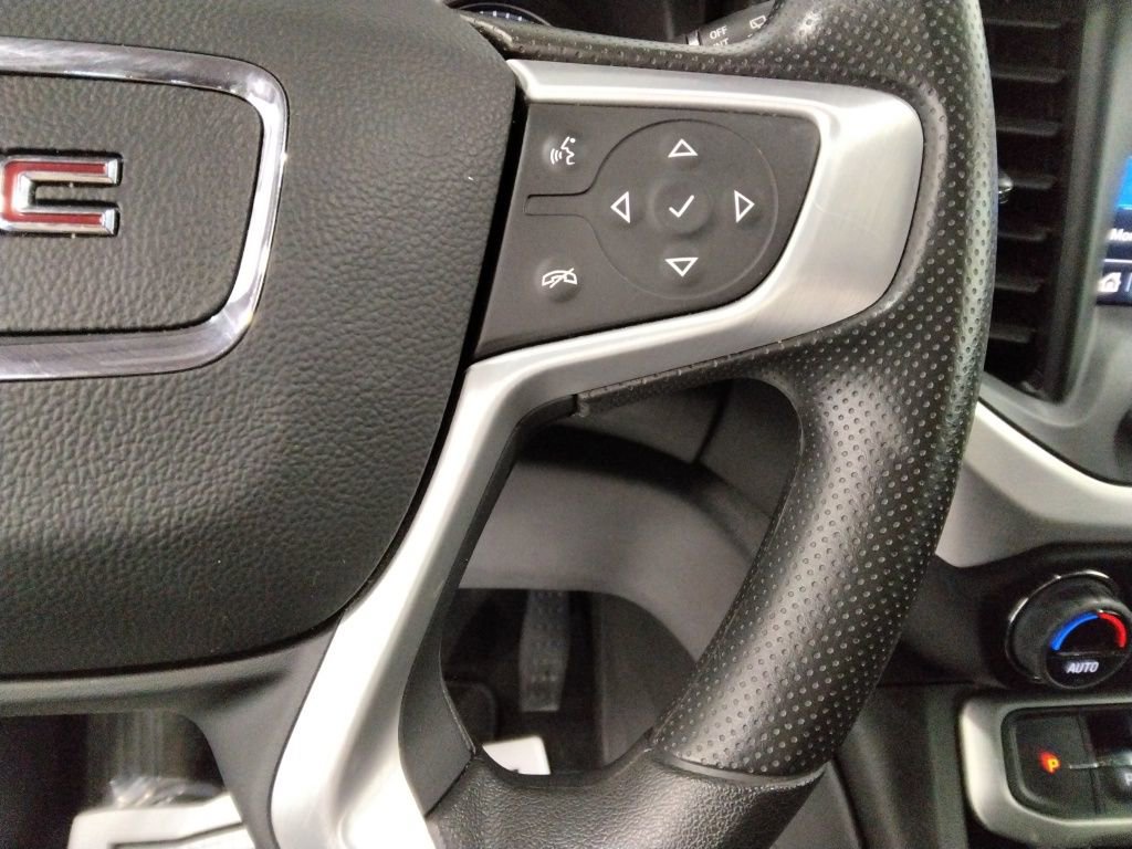 Used 2023 GMC Acadia SLE w/ Elevation Edition image 14