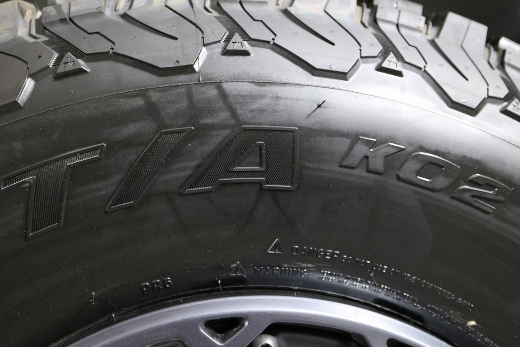 Used 2025 Ford F150 Raptor w/ Equipment Group 803A Raptor R image 55