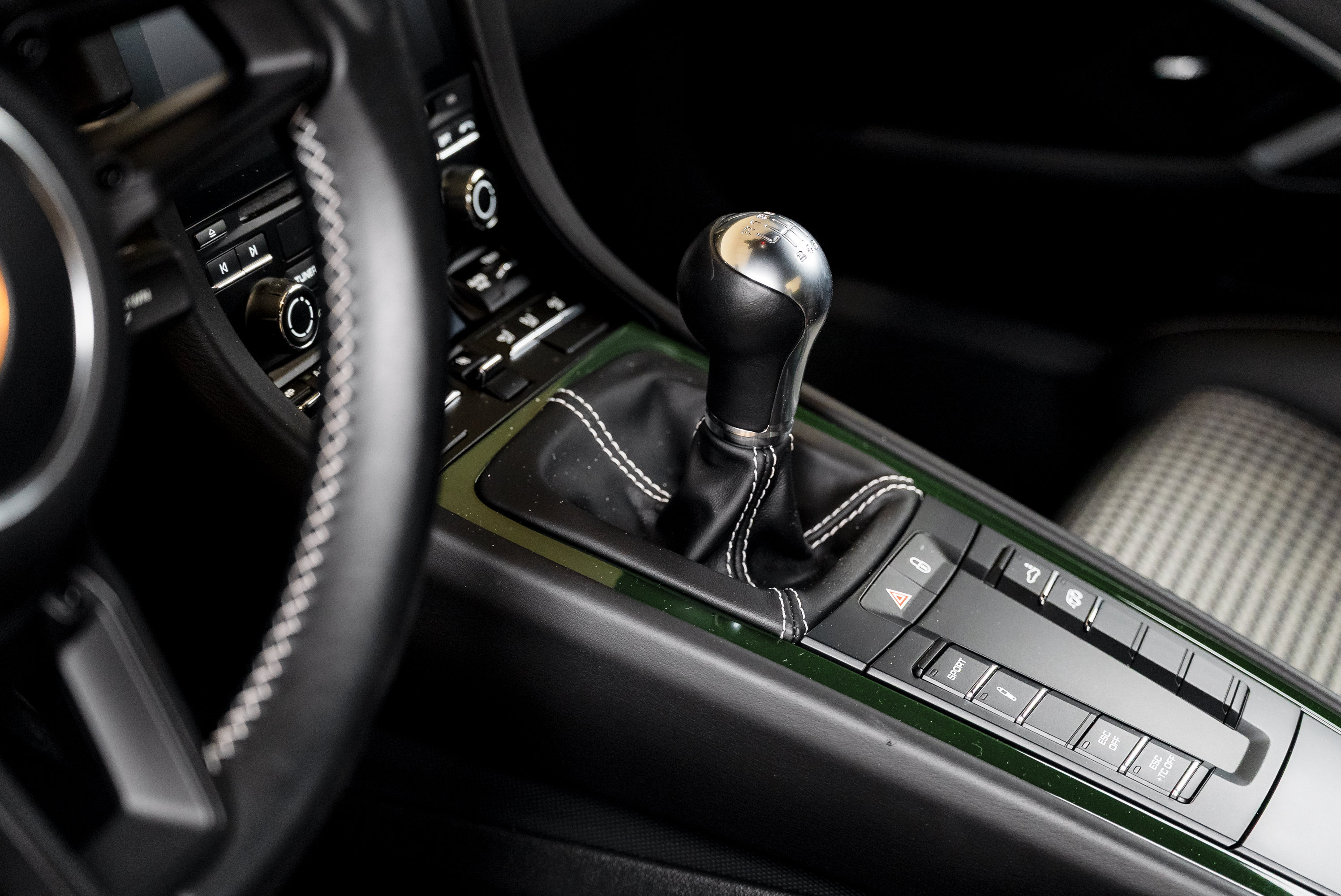 Used 2018 Porsche 911 GT3 RWD image 50