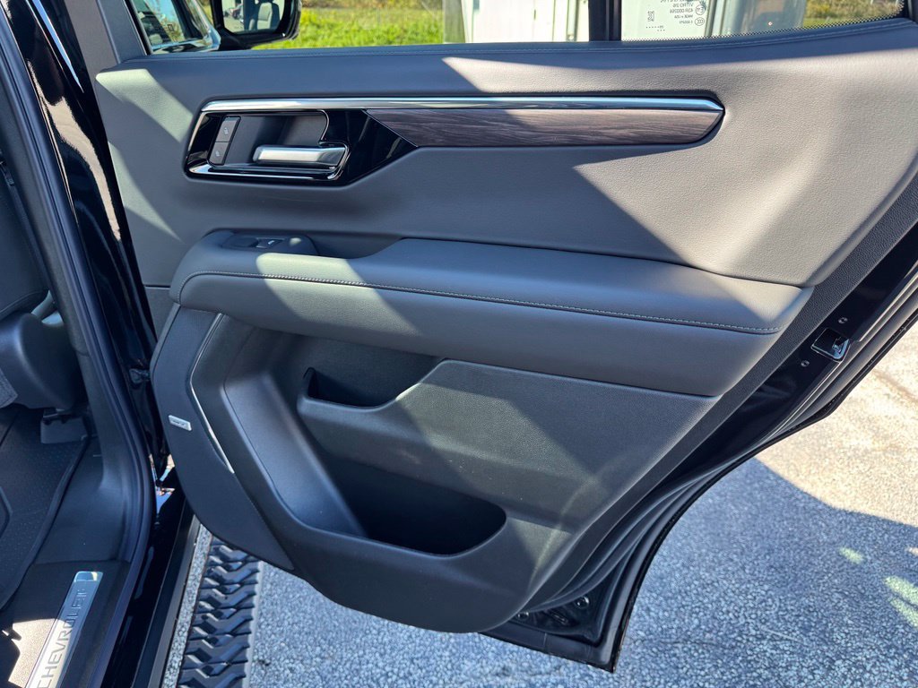 New 2027 Chevrolet Tahoe Z71 AWD/4WD image 26