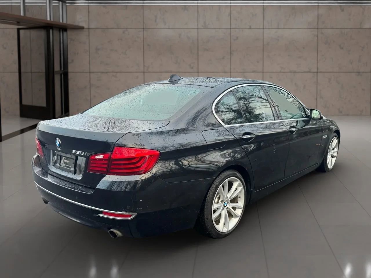 Used 2015 BMW 535i Sedan image 6