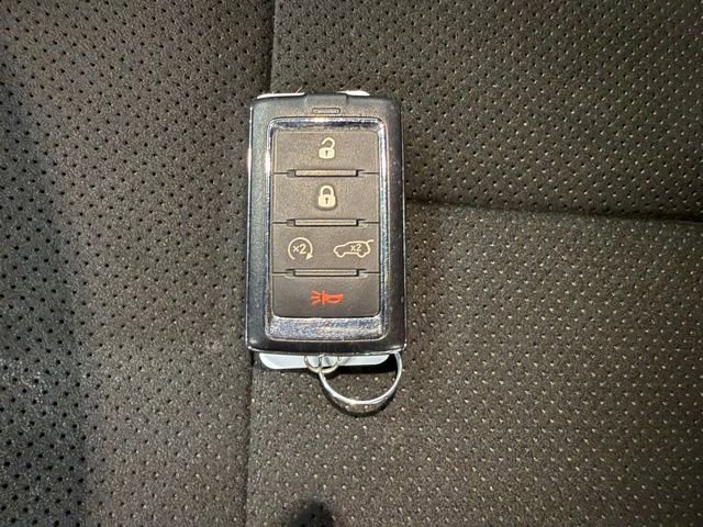 Used 2023 Jeep Grand Cherokee Altitude image 25