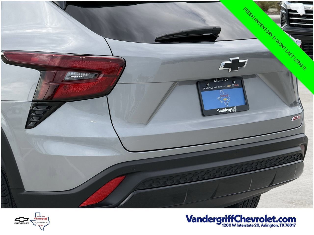 Certified 2025 Chevrolet Trax RS w/ Driver Confidence Package FWD image 6