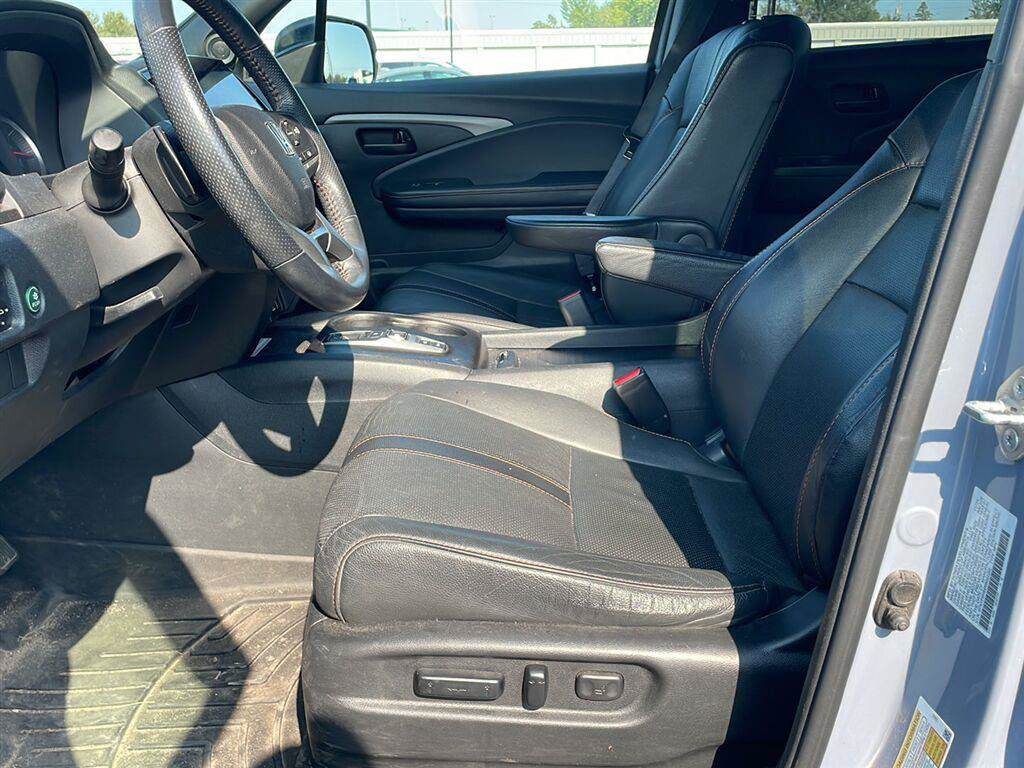 Used 2022 Honda Pilot TrailSport image 6