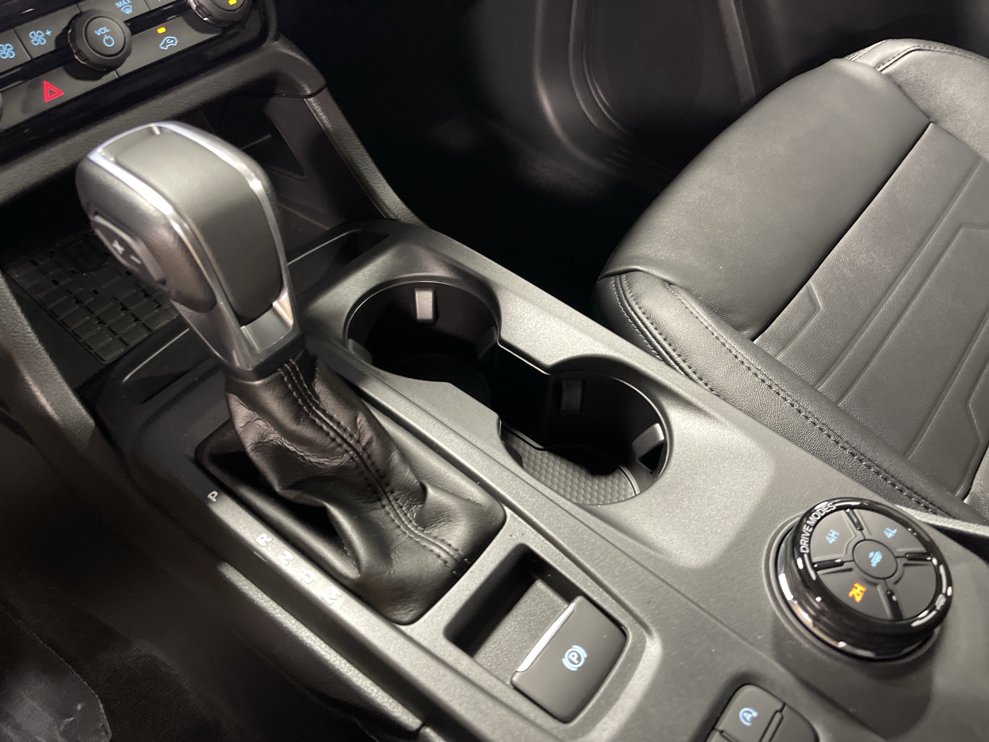 New 2025 Ford Ranger Lariat w/ FX4 Off-Road Package image 26