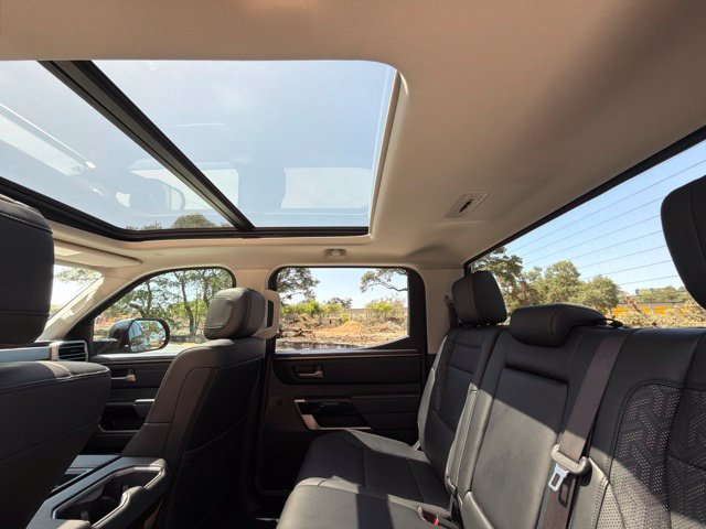 Used 2022 Toyota Tundra Limited AWD/4WD image 18