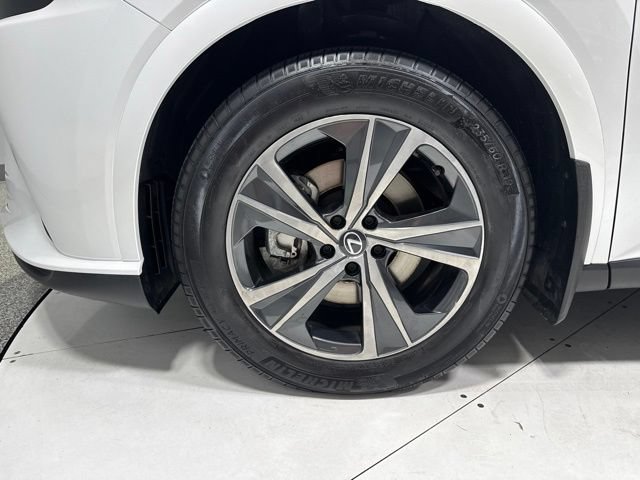 Used 2025 Lexus RX 350 Premium w/ Accessory Package AWD/4WD image 9