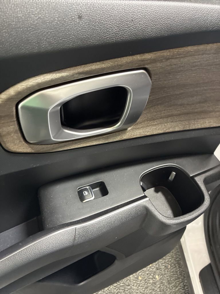 Used 2022 Kia Sorento EX image 18