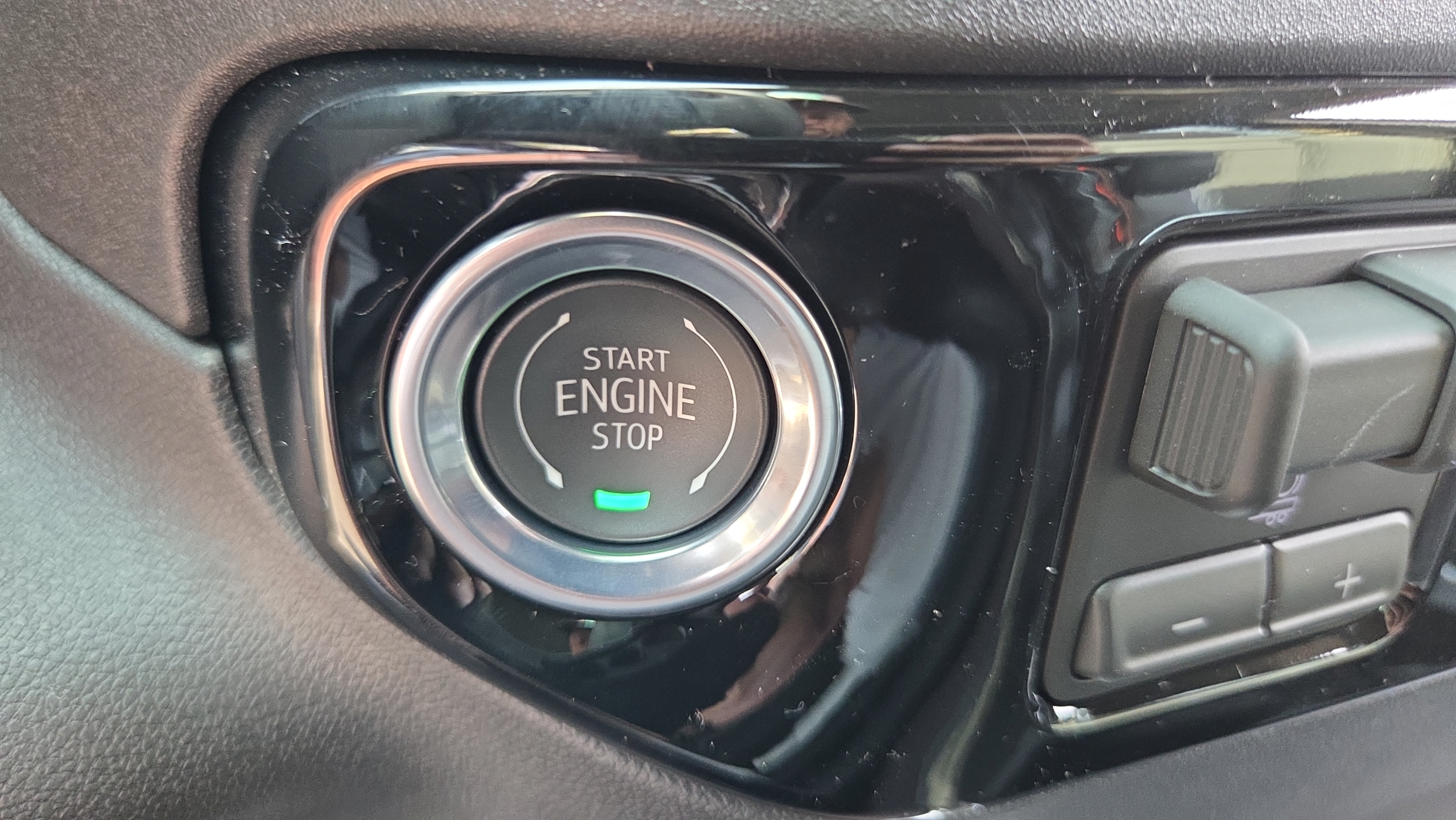 New 2026 GMC Sierra 1500 SLT w/ SLT Premium Plus Package AWD/4WD image 22