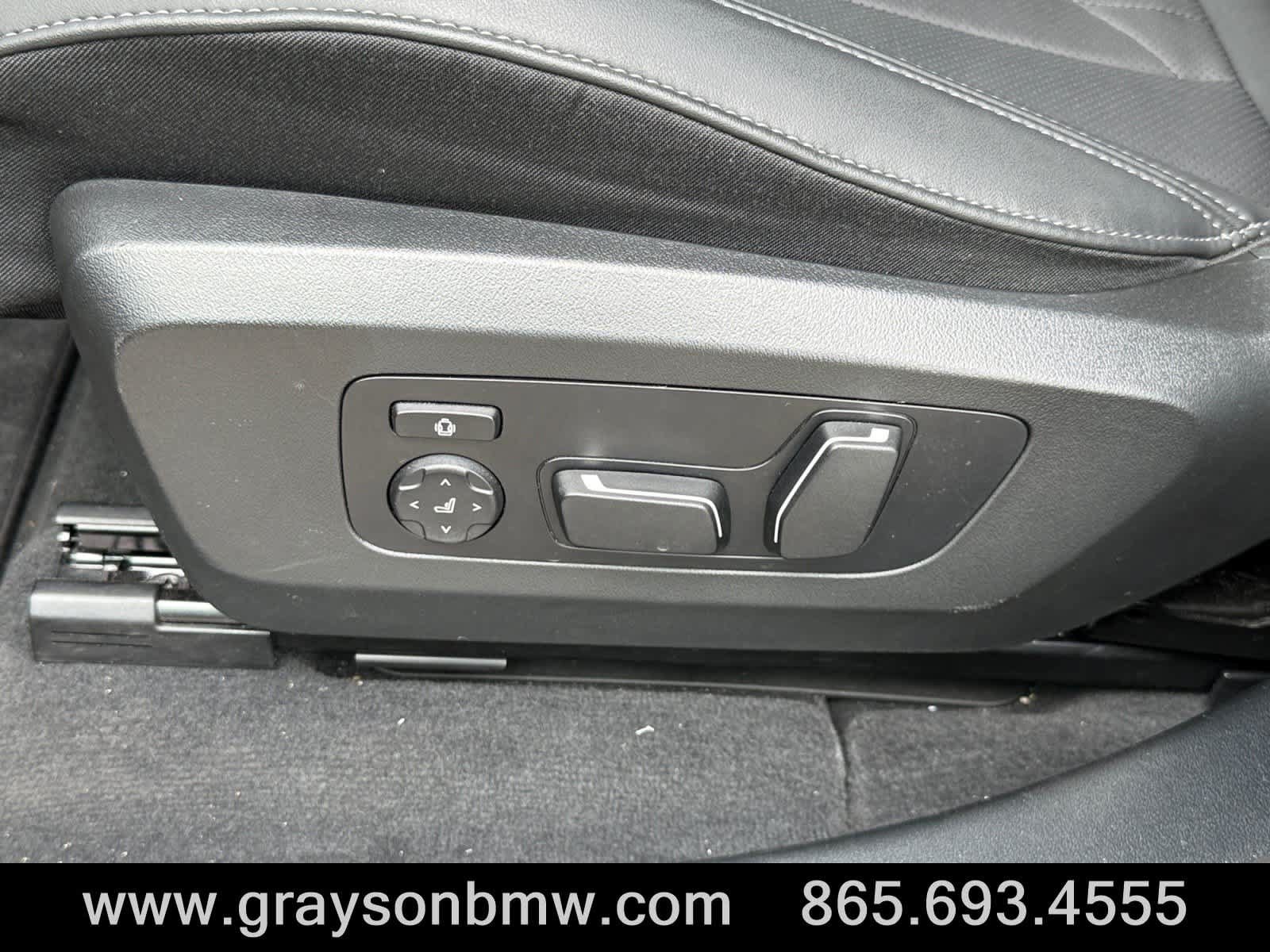 Used 2025 BMW X3 M50 AWD/4WD image 14