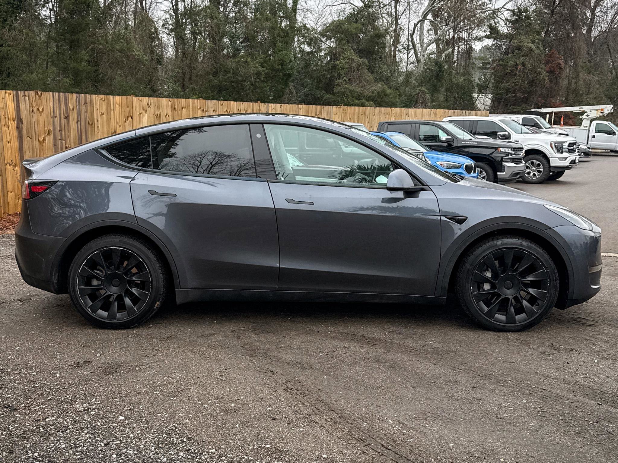 Used 2021 Tesla Model Y Long Range image 13