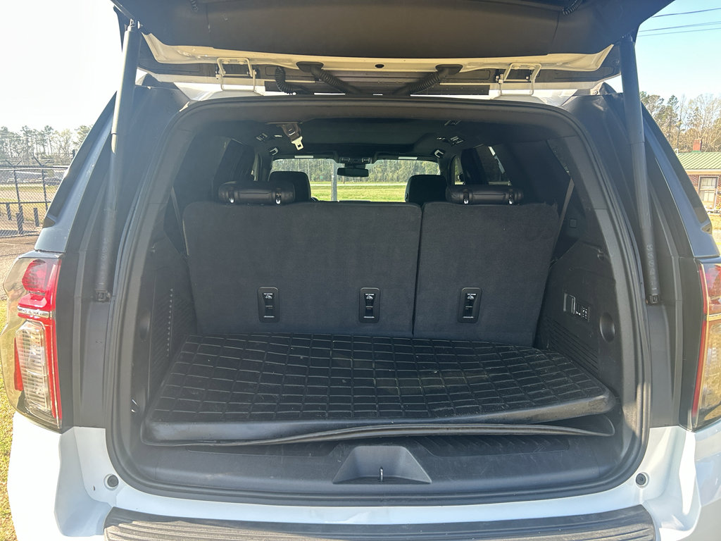 Used 2023 Chevrolet Tahoe LT w/ Luxury Package image 12