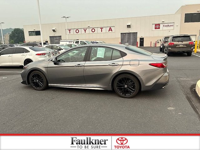 Certified 2025 Toyota Camry SE FWD image 11